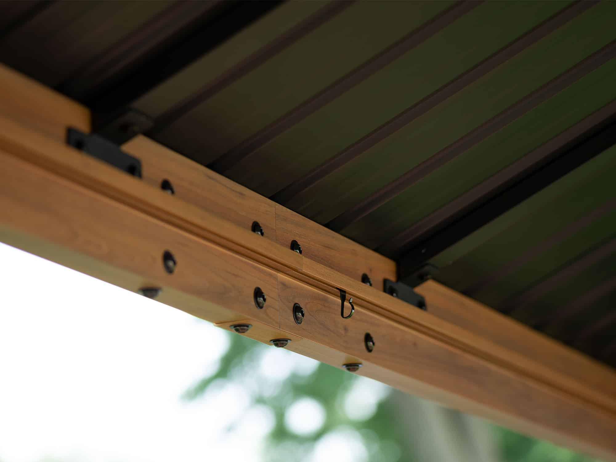 Yosemite - 10 X 10 Ft. Metal Roof Wood Pattern